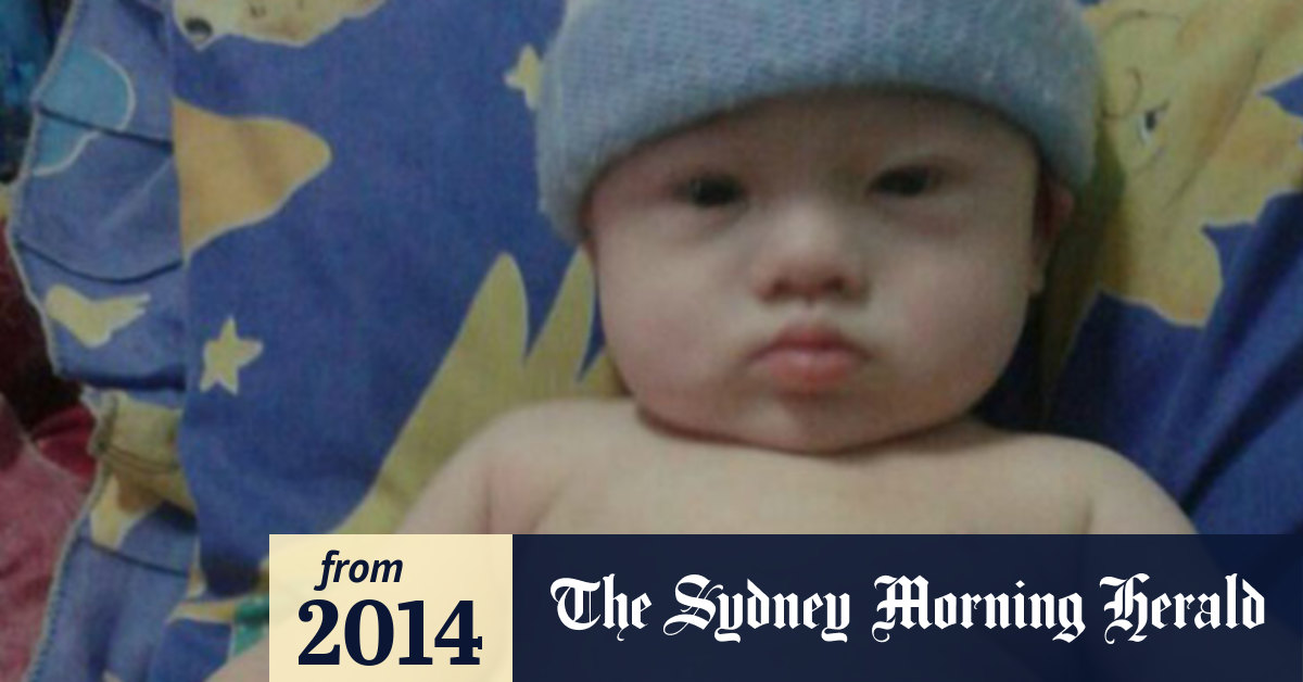 Video Child protection officers speak to WA couple